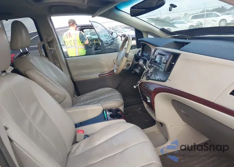 2011 Toyota Sienna Xle V6 из США, поврежденный, VIN 5TDYK3DC2BS122538